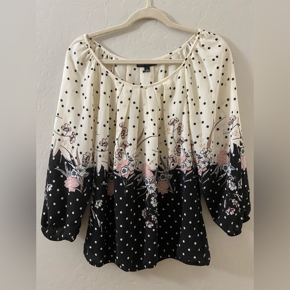Sara Michelle Women’s blouse